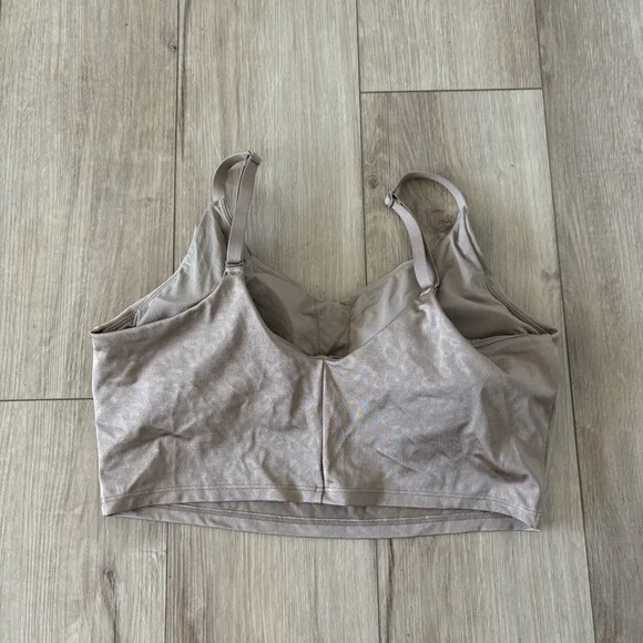 Athleta Crop Top Womens Large Aurora V-Neck Tank Top Brown Taupe Built-in Bra - Picture 6 of 6